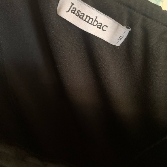 Black Ruffled Off-Shoulder Dress - Picture 4 of 4